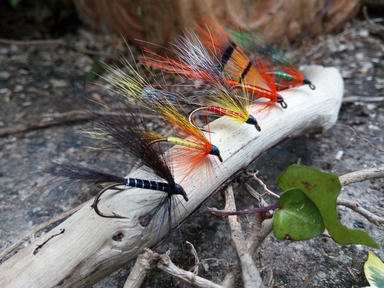 Plumas para Salmón Dobles